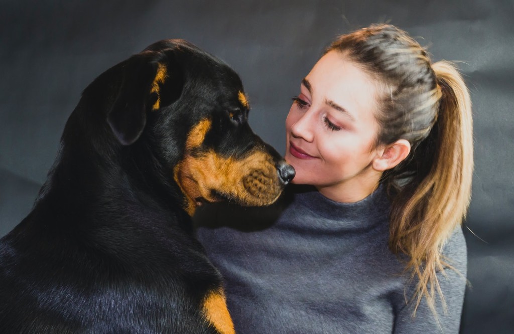 teen trains service animal